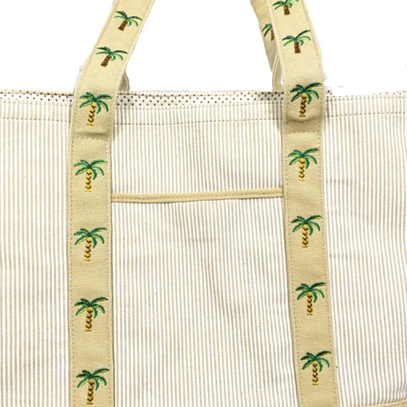 Bracing Canvas Large Tote Embroidered Palm Trees - Picture 3 of 7